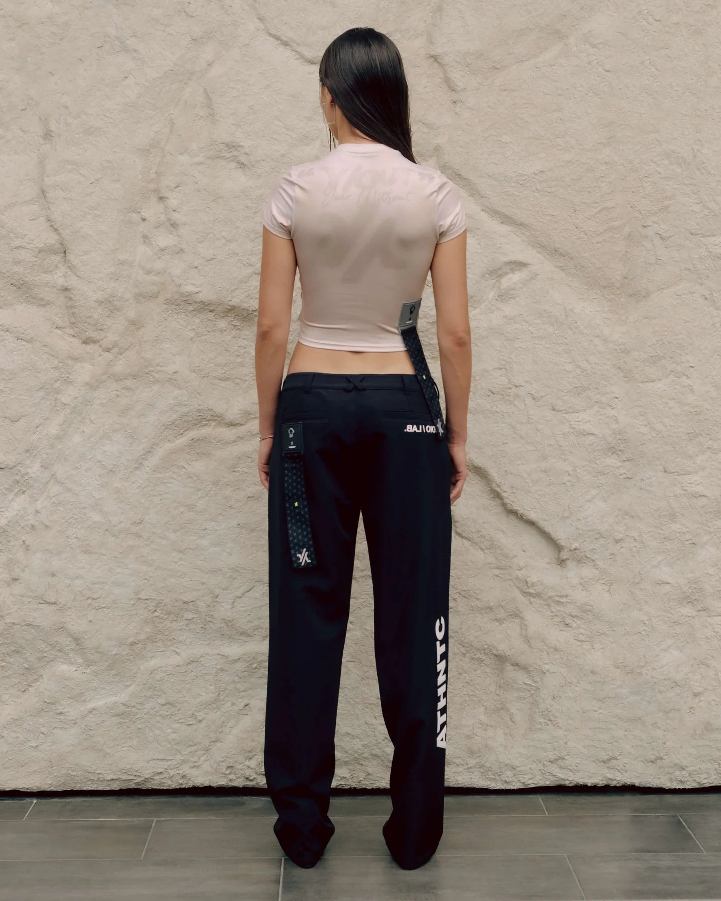 Y/Out Tablet Pant