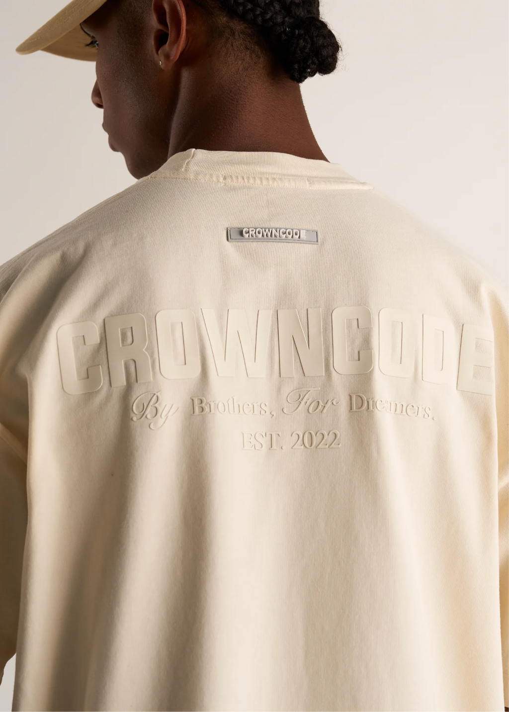 Crowncode camiseta dreamers - crema