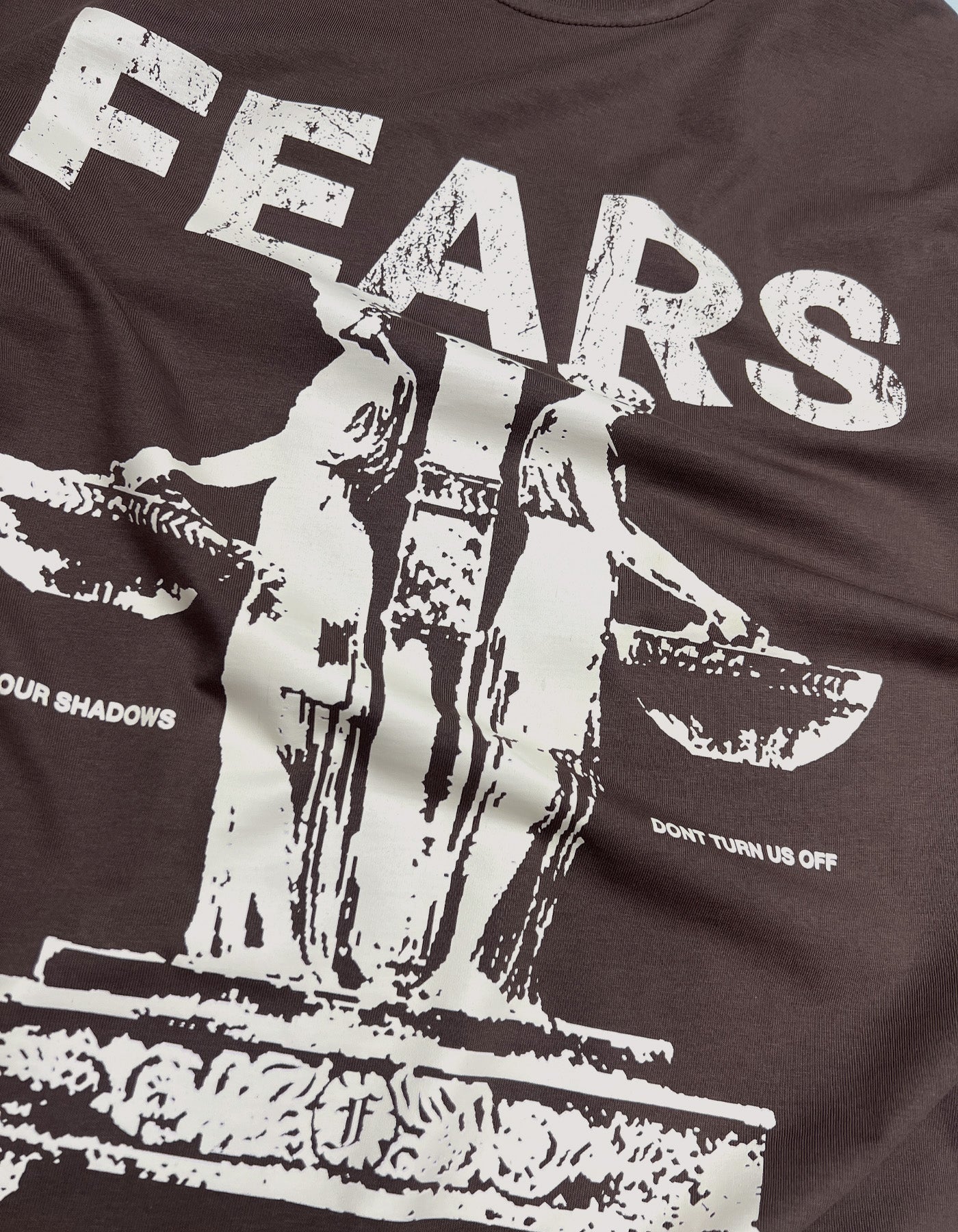 Fears Camiseta oversized our shadows- café