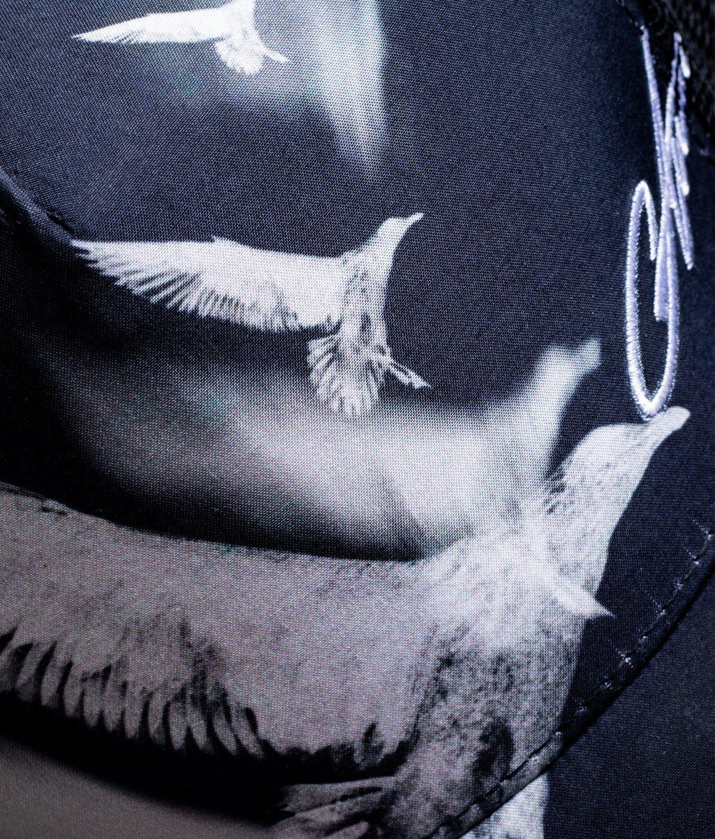 Aurum Flying Pigeons Trucker Cap