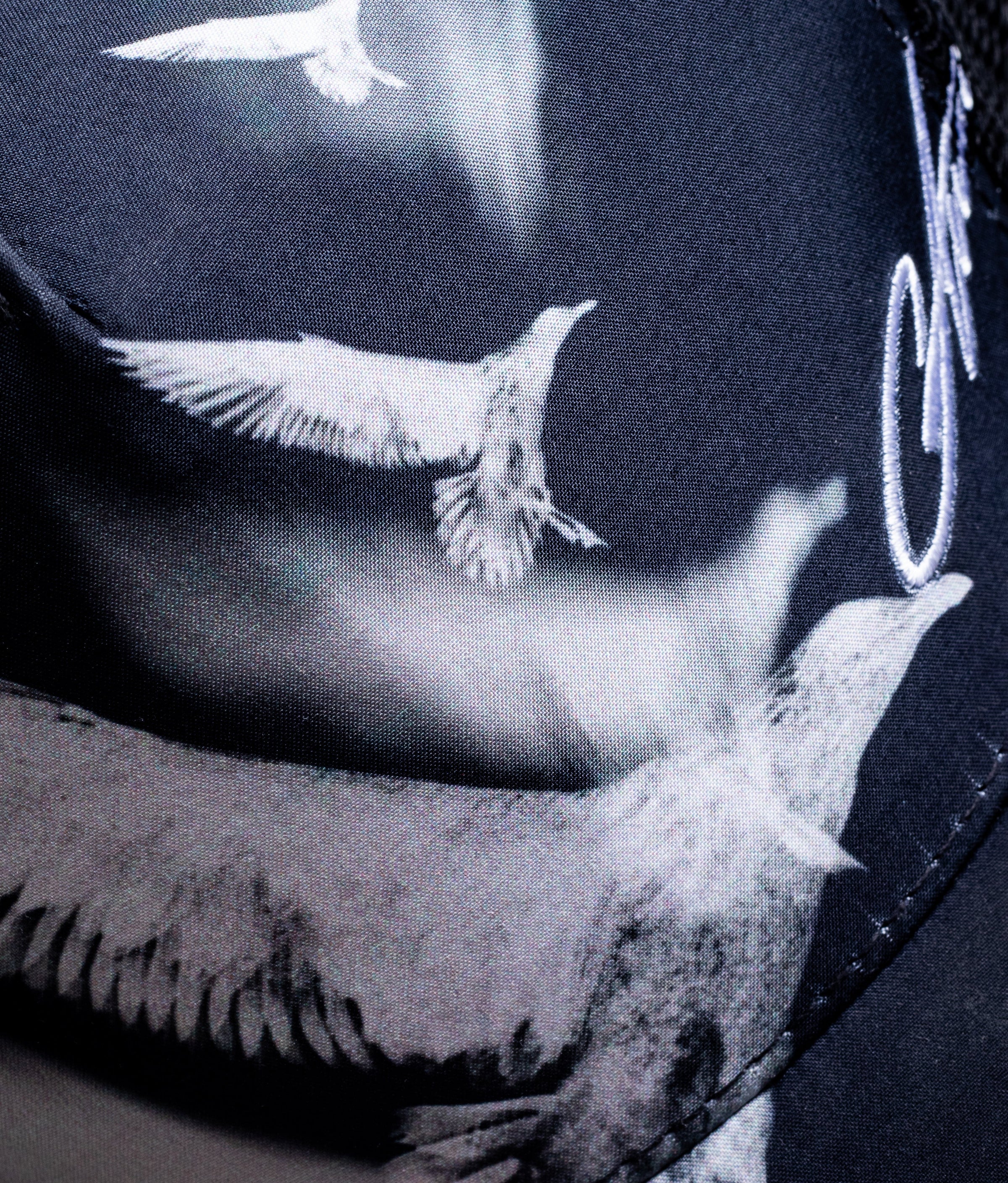 Aurum Flying Pigeons Trucker Cap