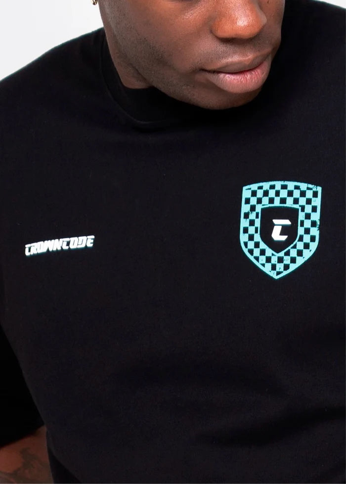 Crowncode camiseta racing logo badge - negra