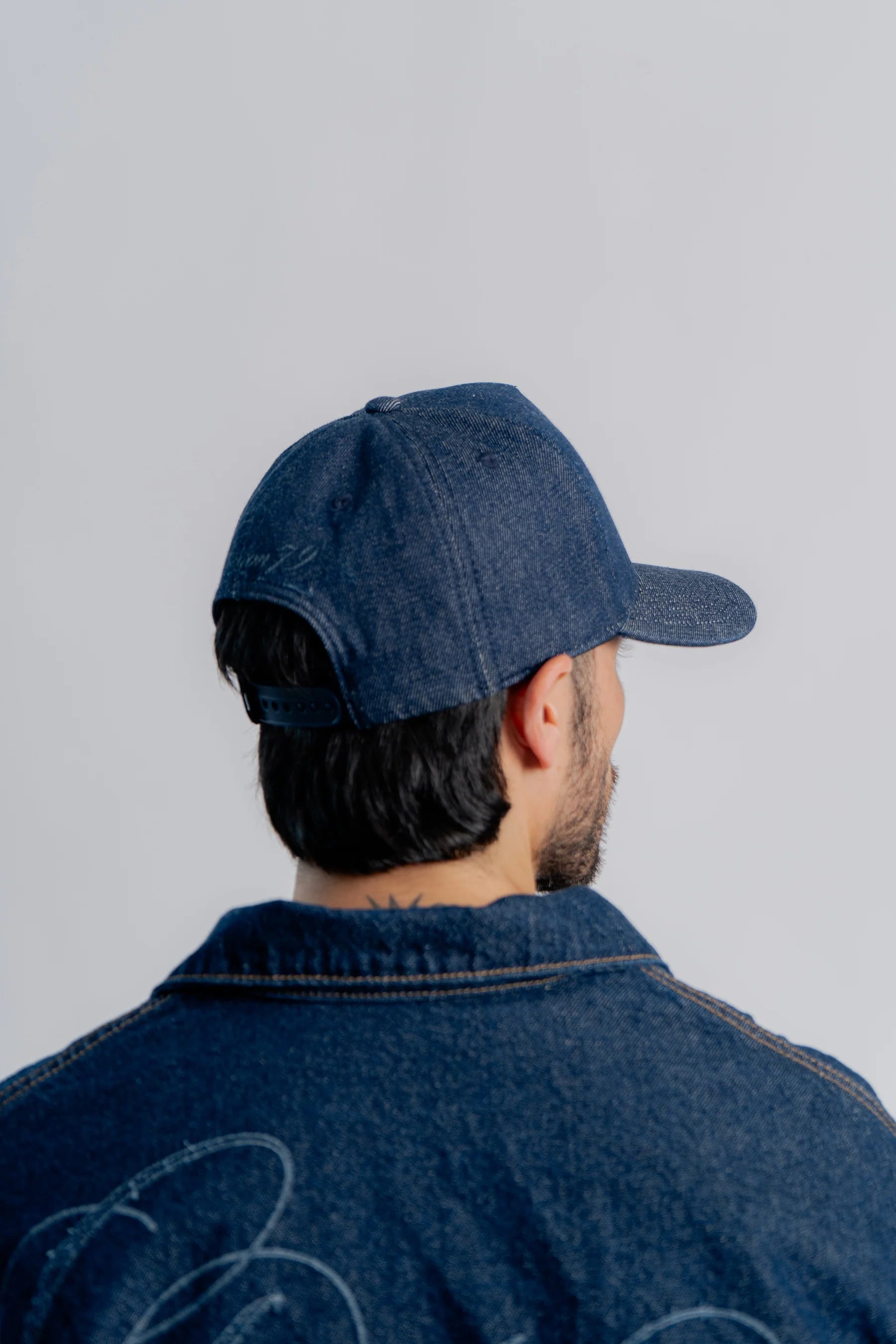Aurum Gems Indigo Cap