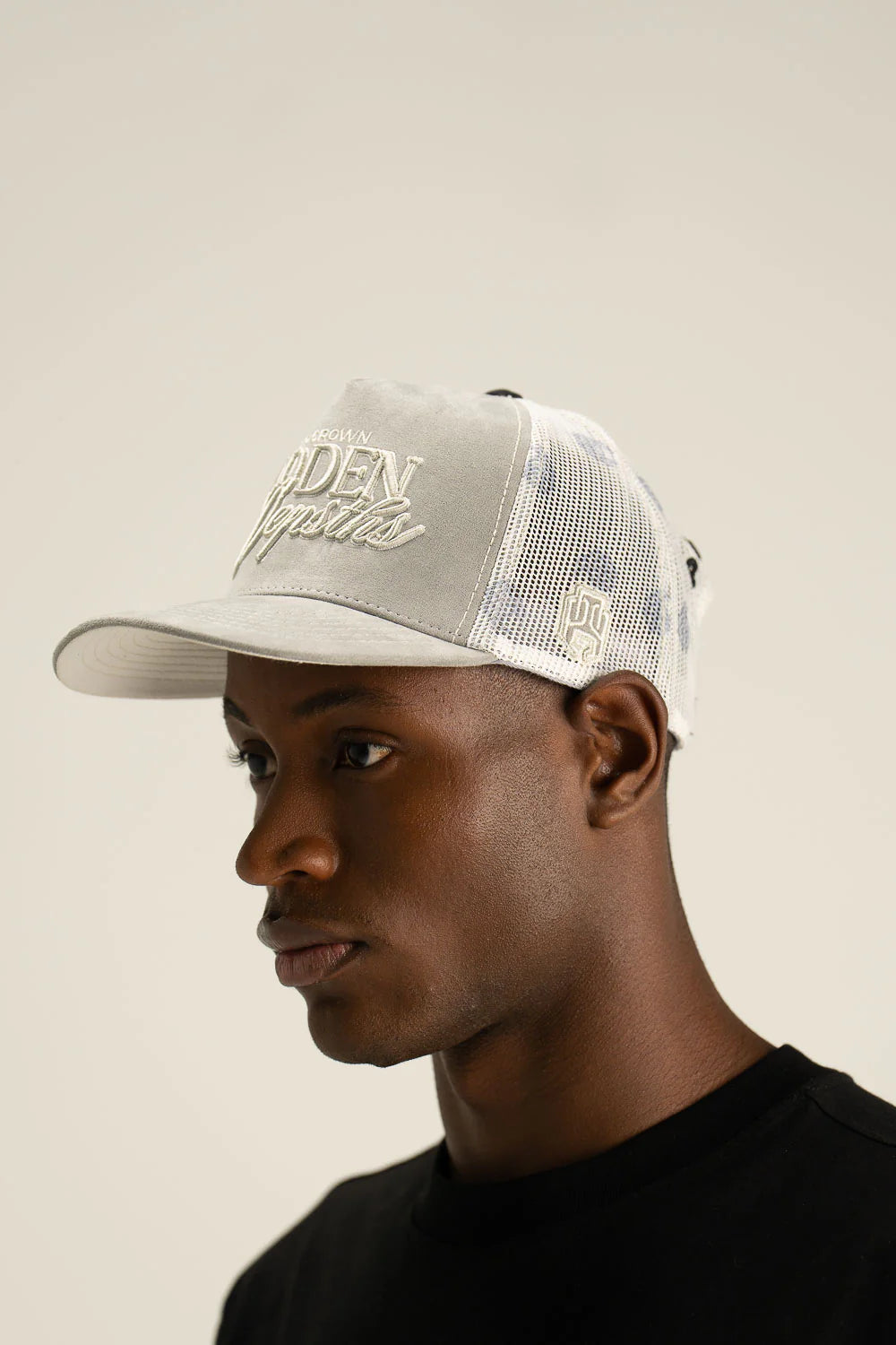 Ap crown nacre cap