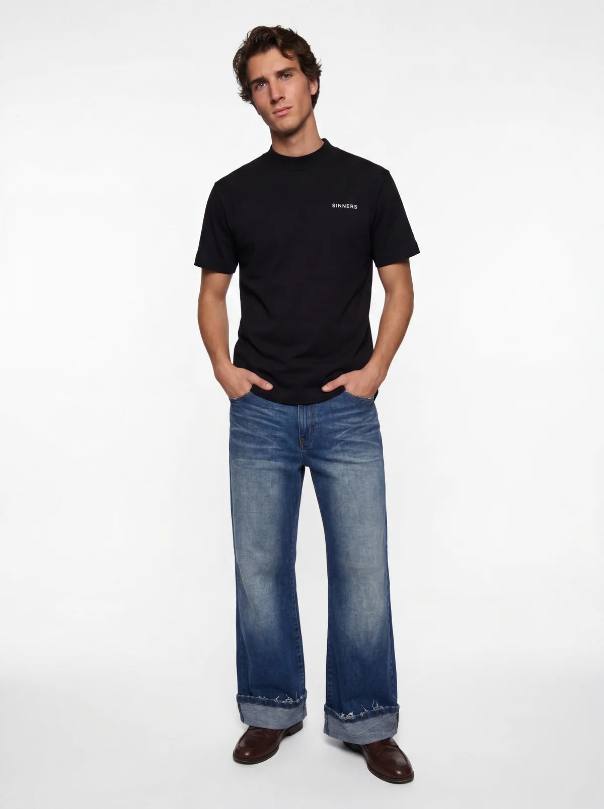 Sinners logo regular black t-shirt