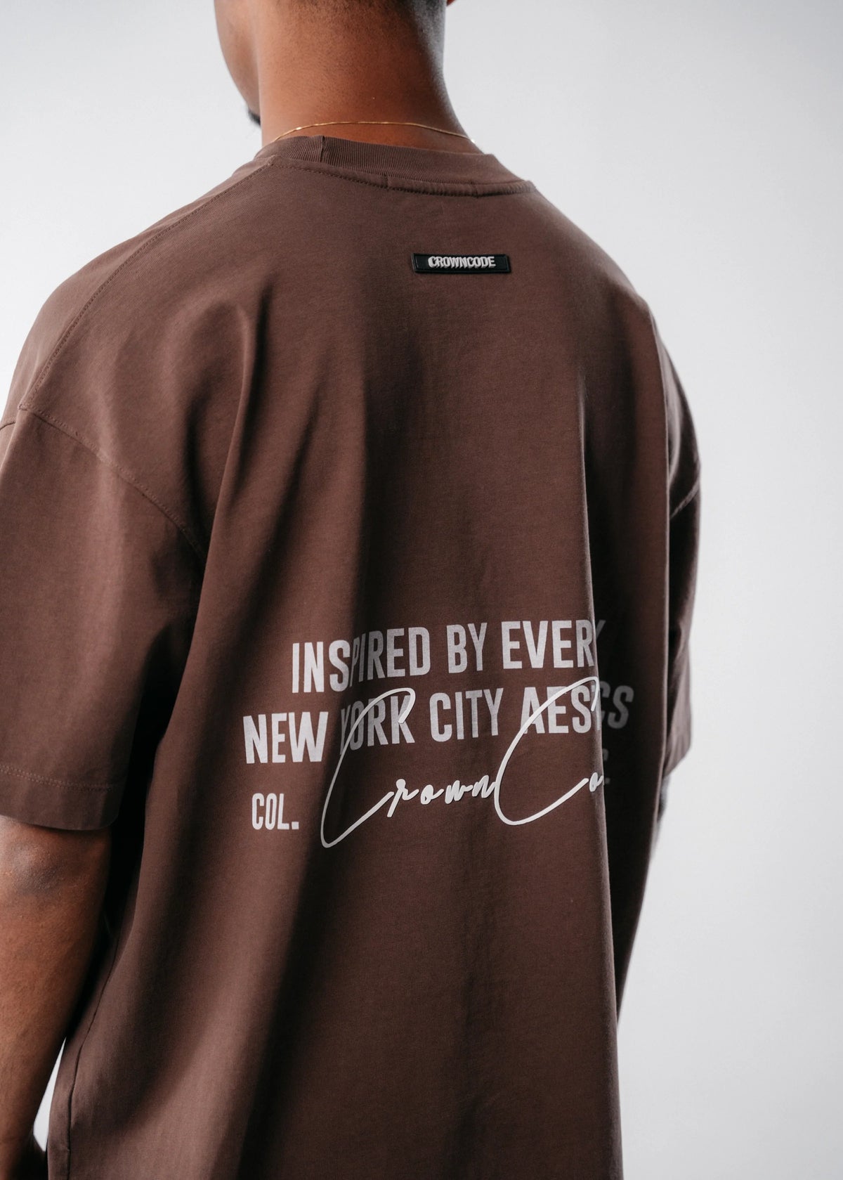 Crowncode camiseta daydream - cafe chocolate