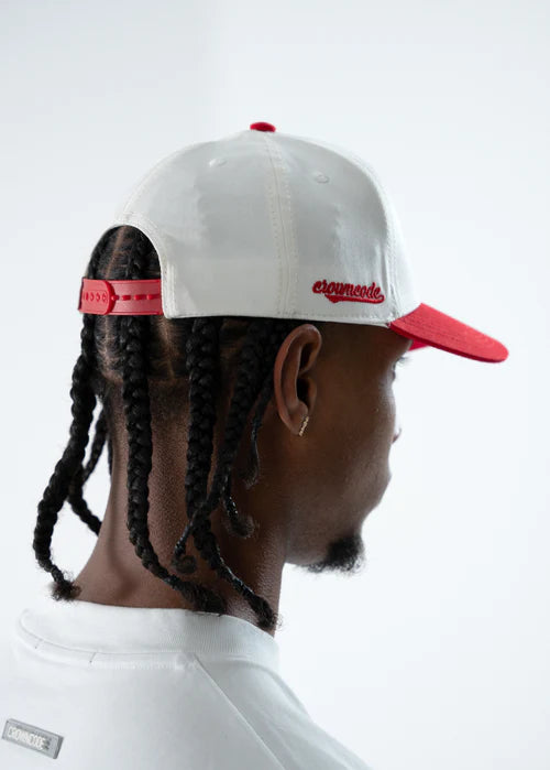 Crowncode gorra monogram league - crema y rojo