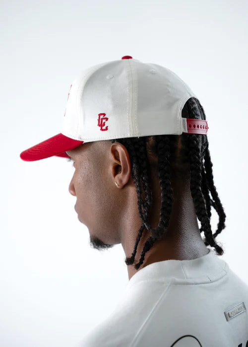 Crowncode gorra monogram league - crema y rojo