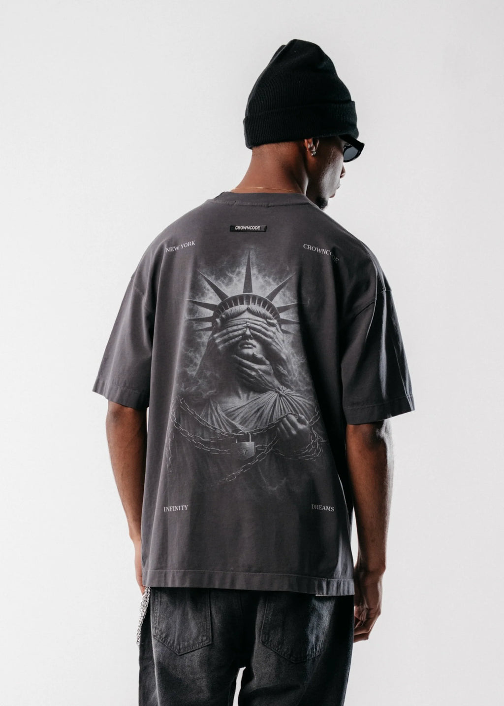Crowncode camiseta empire - gris oscuro