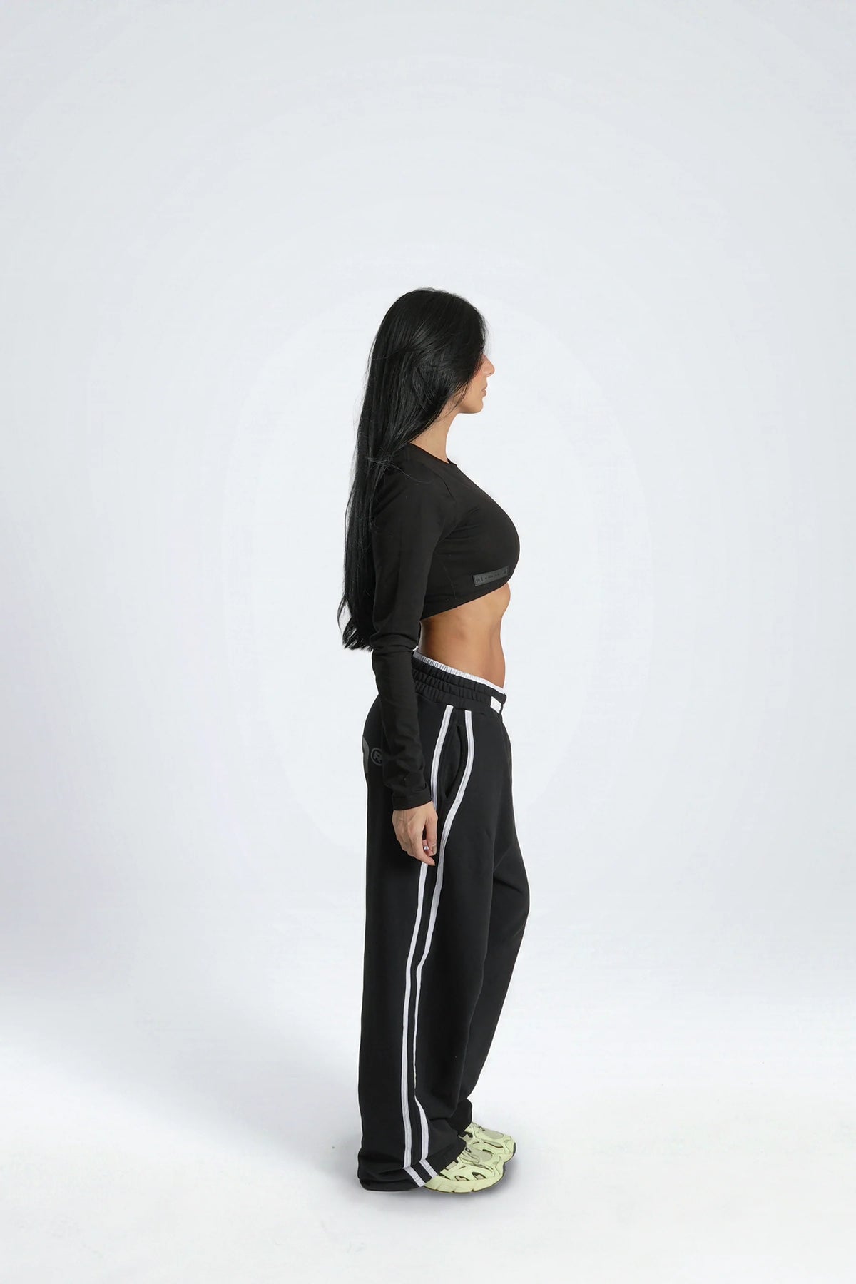 Aurum Timeless Long Sleeve Crop top