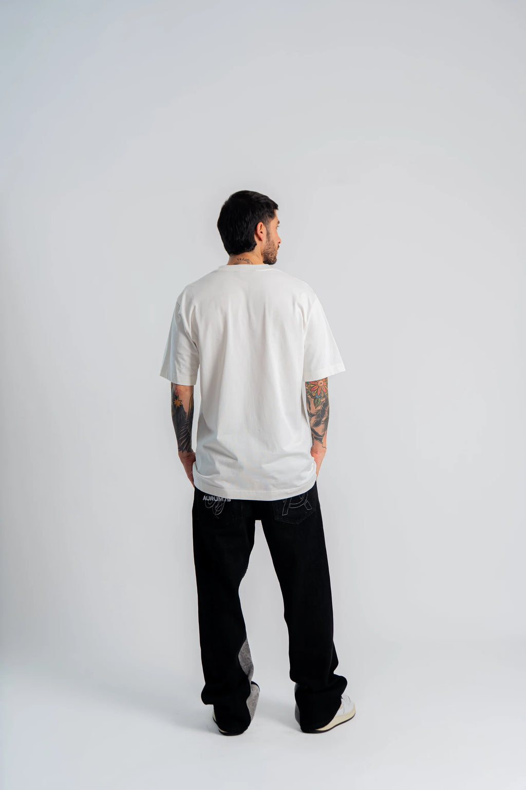 Aurum World Vault Semi Oversized T-Shirt